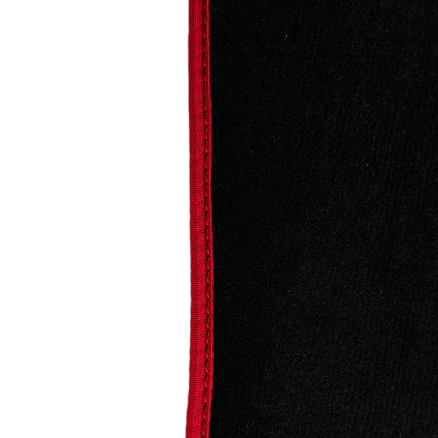 Floor Mats for Toyota Land Cruiser 100 (1998-2007) - AutoWin