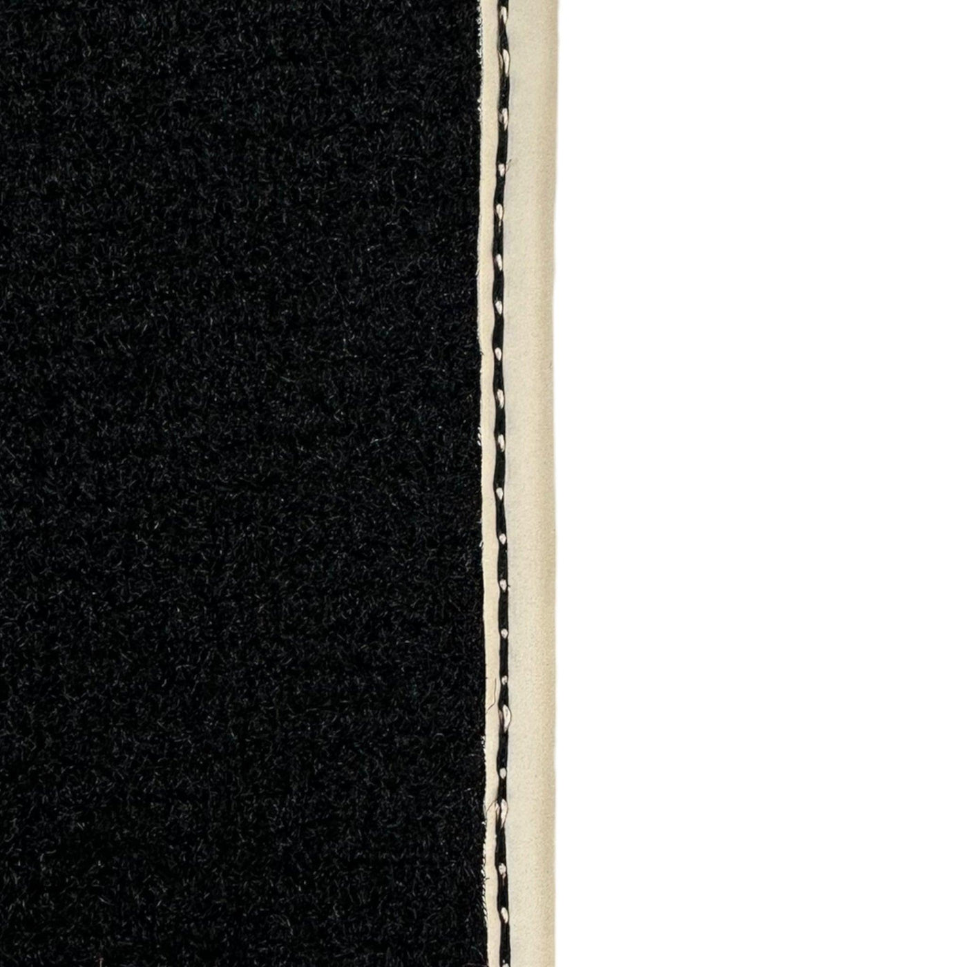 Black Floor Mats For Nissan Patrol (1997-2006) - AutoWin