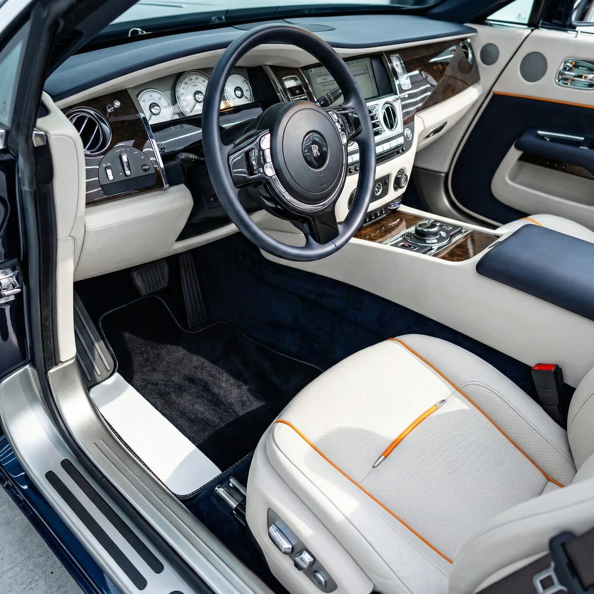 Interior look of floor mats for Rolls Royce Dawn (2016-2023)