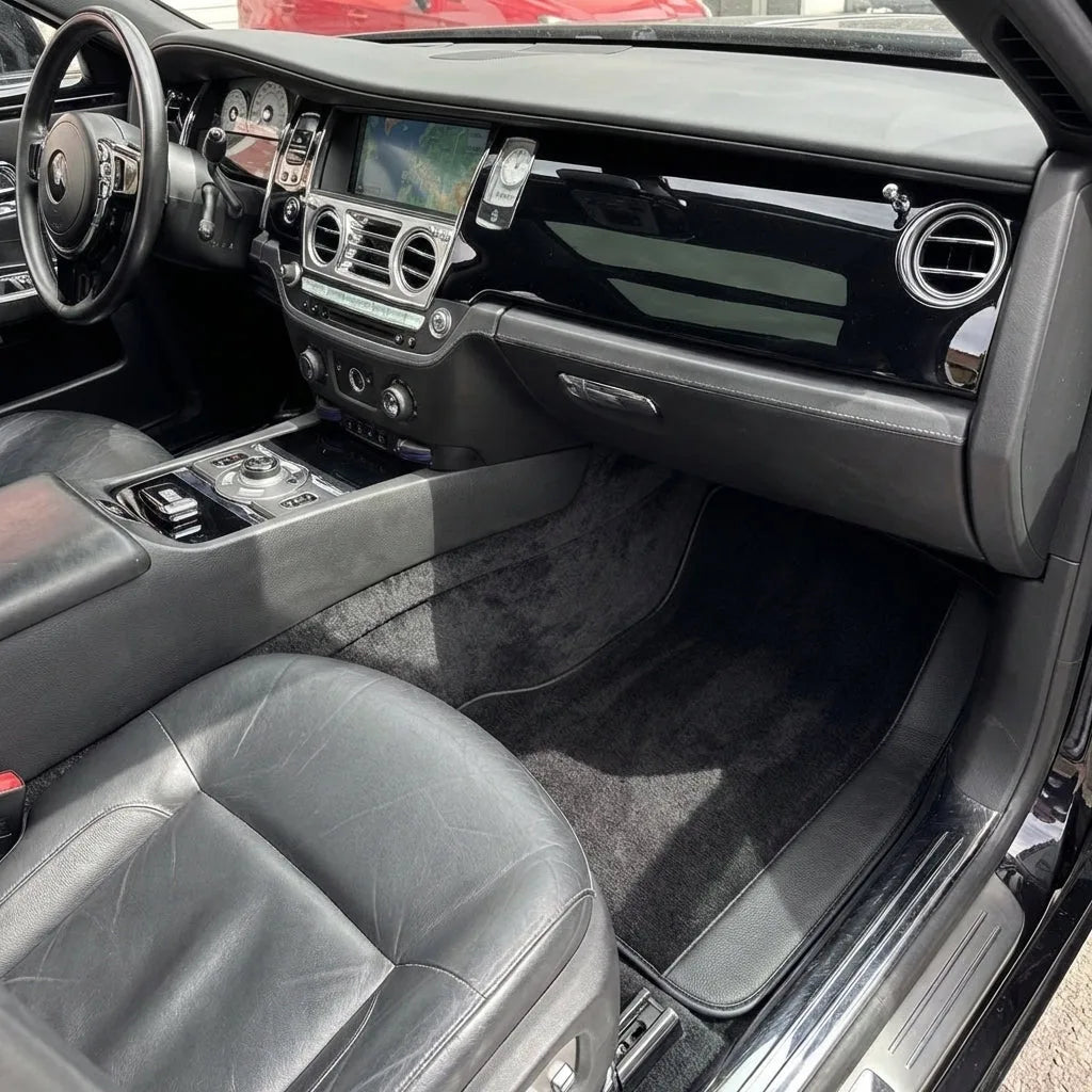 Interior look of floor mats for Rolls Royce Ghost Series I (2010–2020)