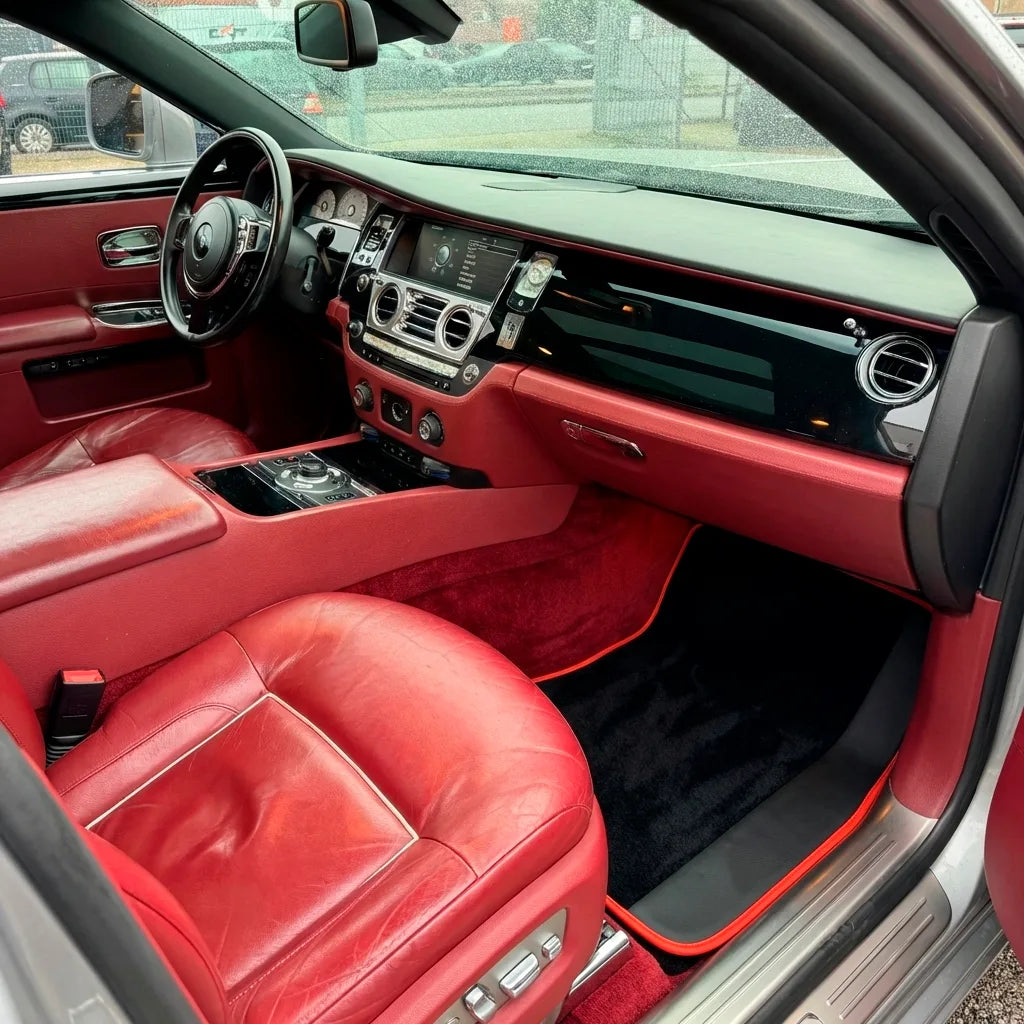 Interior look of floor mats for Rolls Royce Ghost Series I (2010–2020)