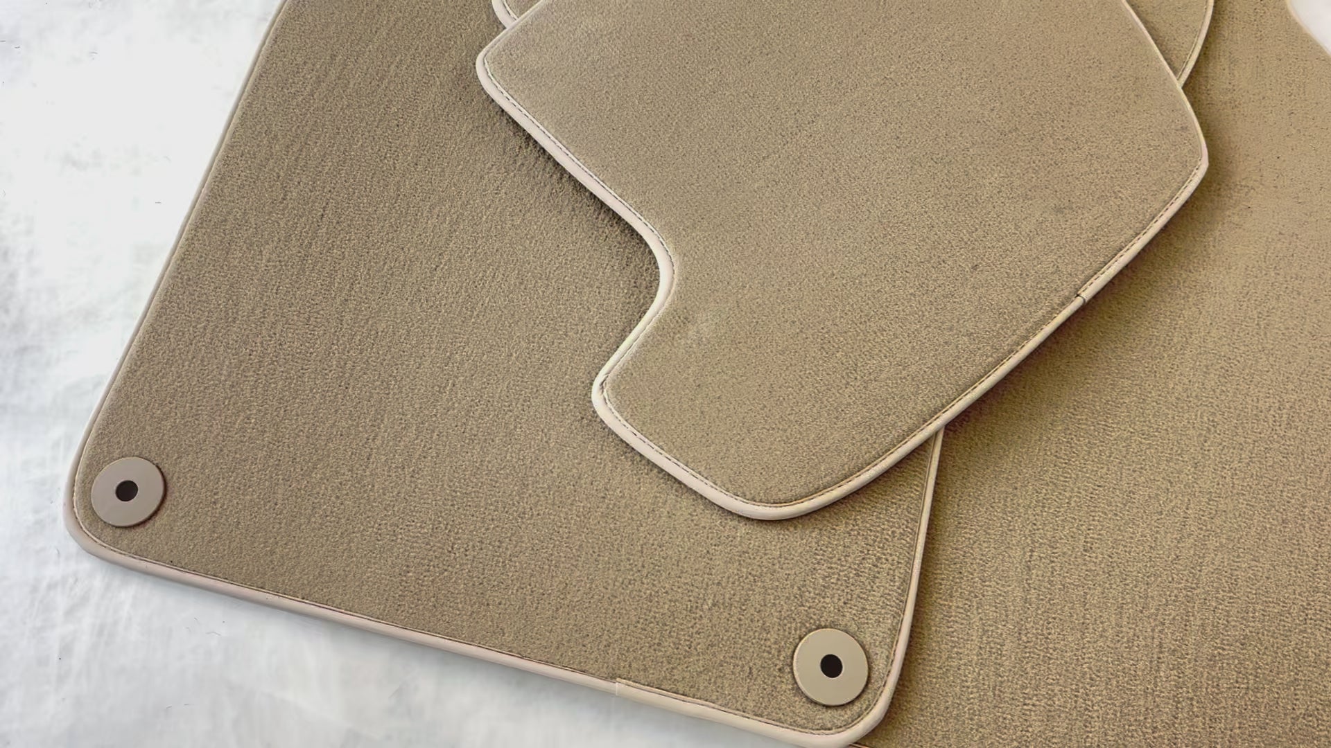 Beige Floor Mats for Porsche Taycan (2020-2023) - AutoWin