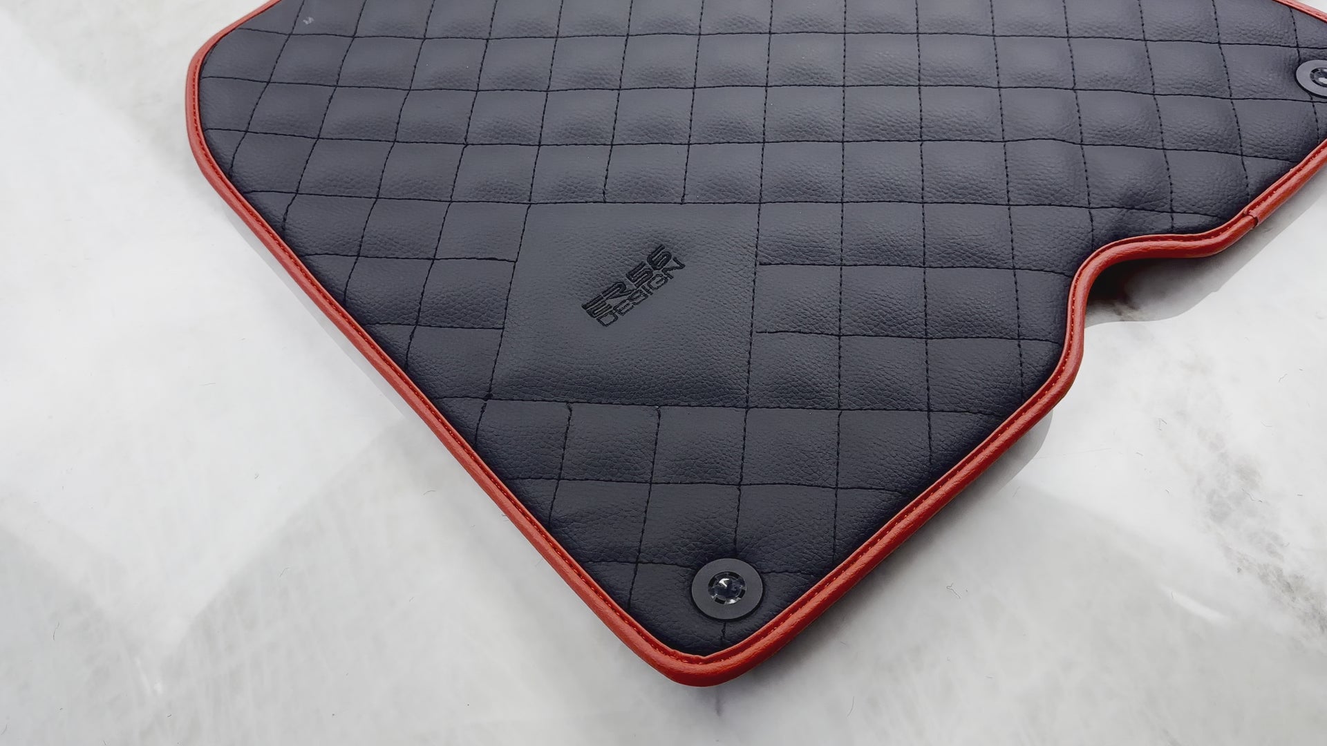 Lederfußmatten für Ferrari California T (2015-2018) | ER56 Design - AutoWin