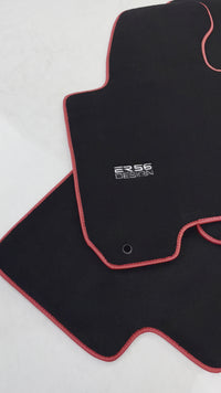 Tapis de voiture noirs pour Kia Sportage (2004-2010) Design ER56