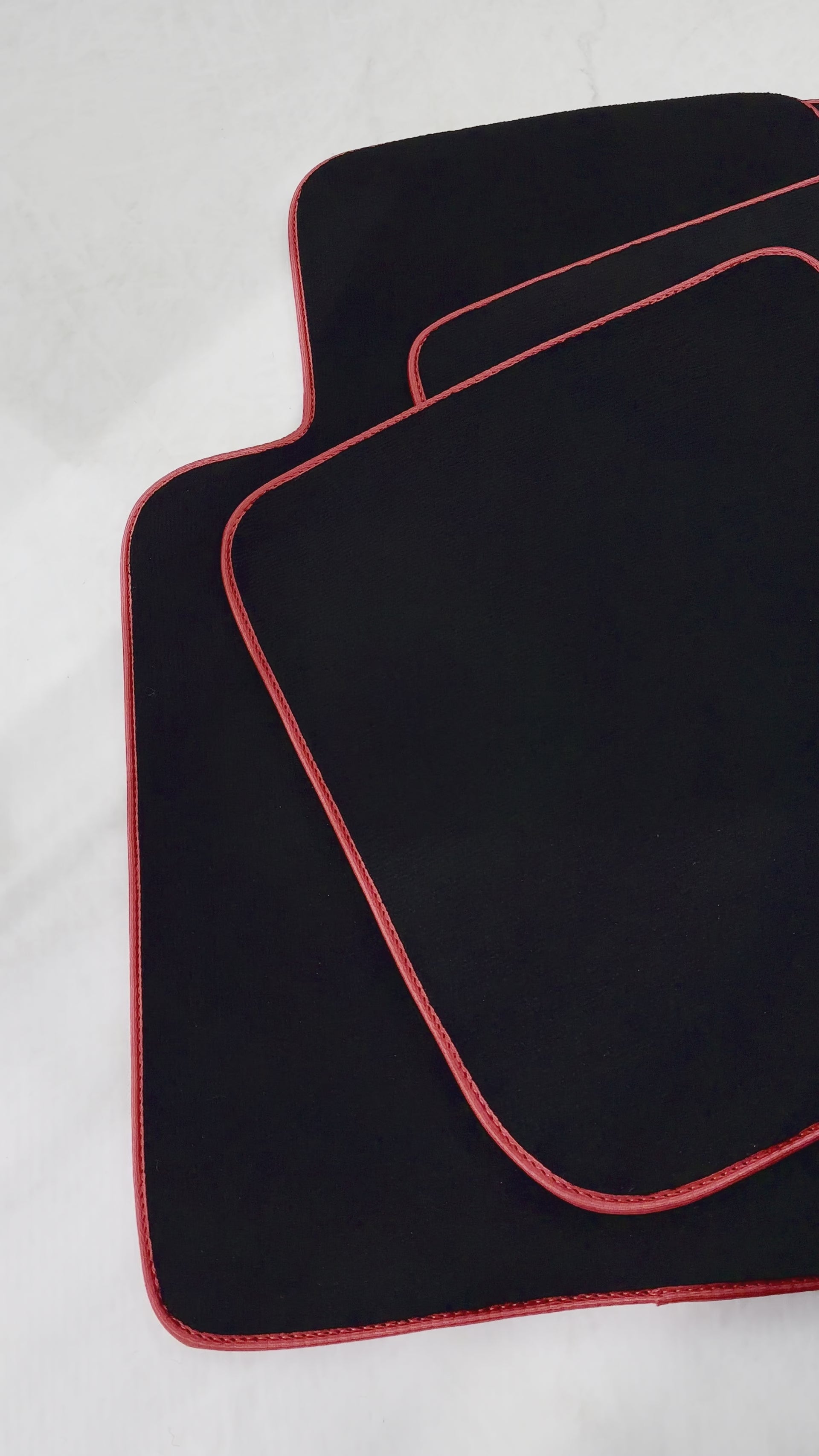 Tapis de voiture noir pour Toyota Camry (1997-2001) avec bord rouge - AutoWin