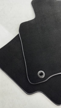 Tapis de voiture noirs pour Honda CR-V (2002-2006)