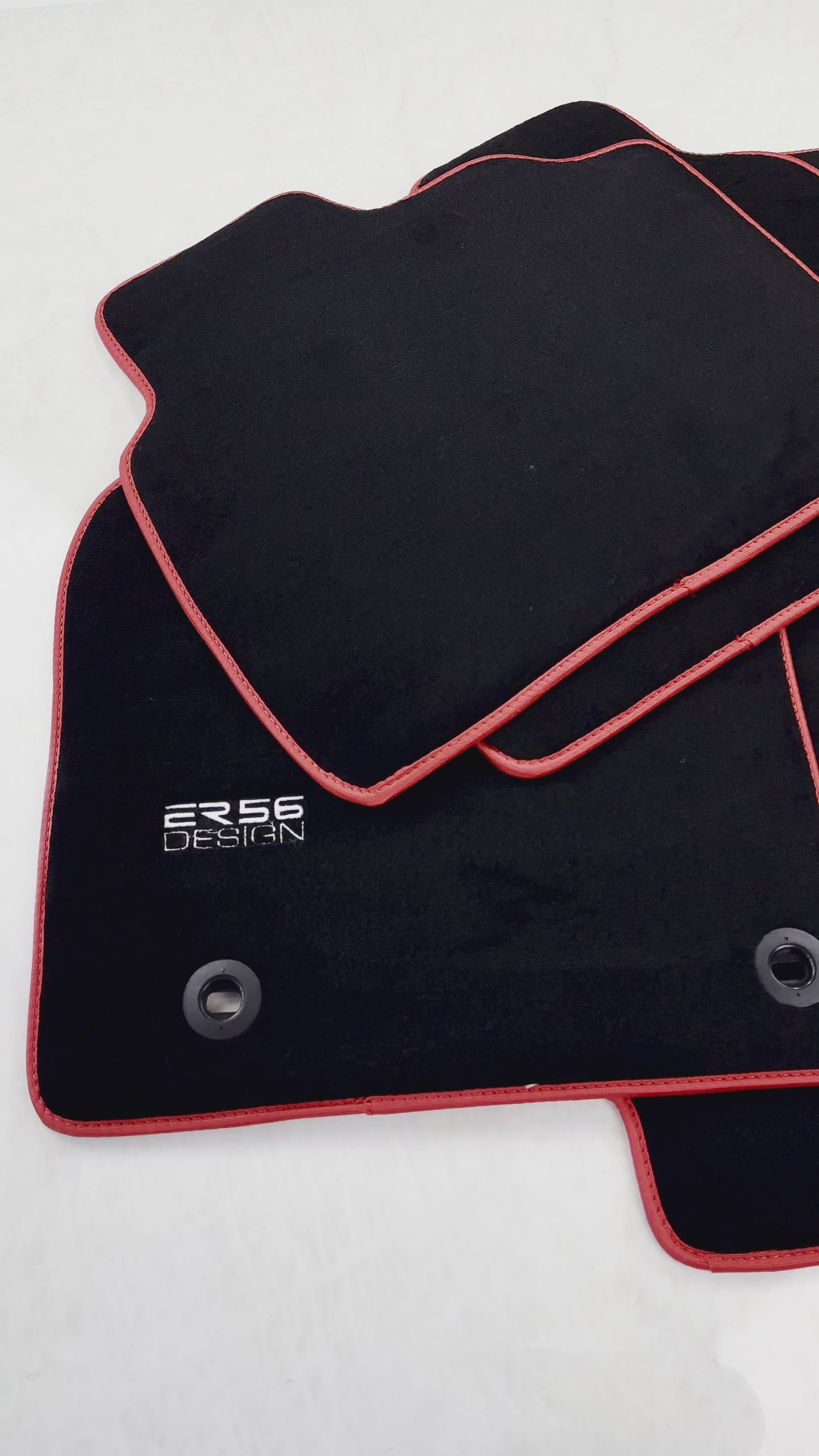 Tapis de voiture noir pour Toyota Camry (2017-2023) Design ER56 - ER56 Design