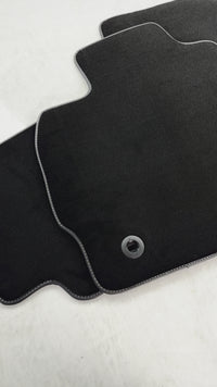 Tapis de voiture pour Toyota Auris (2007-2012)