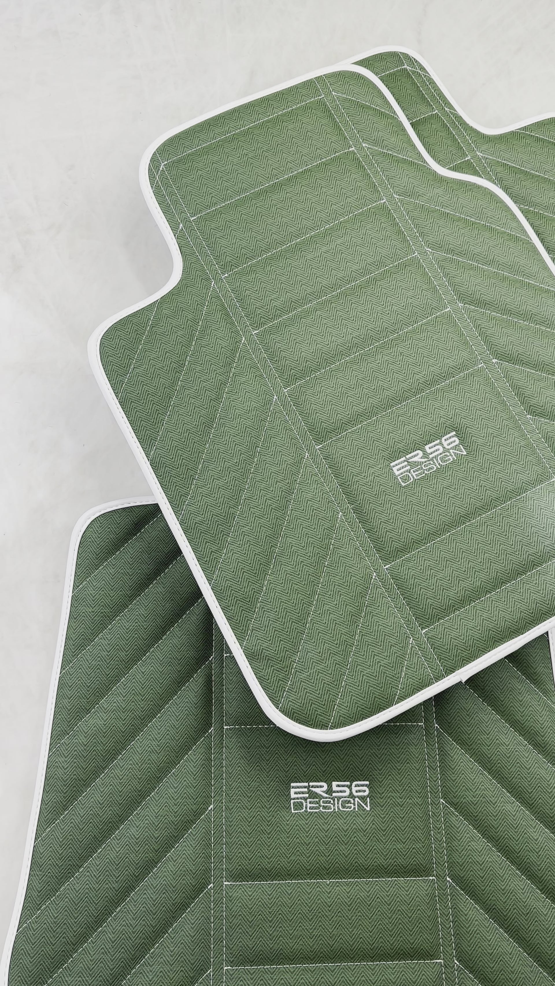 Tapis de voiture en cuir vert pour Rolls-Royce Cullinan RR31 (2018-2025) Design ER56 - ER56 Design