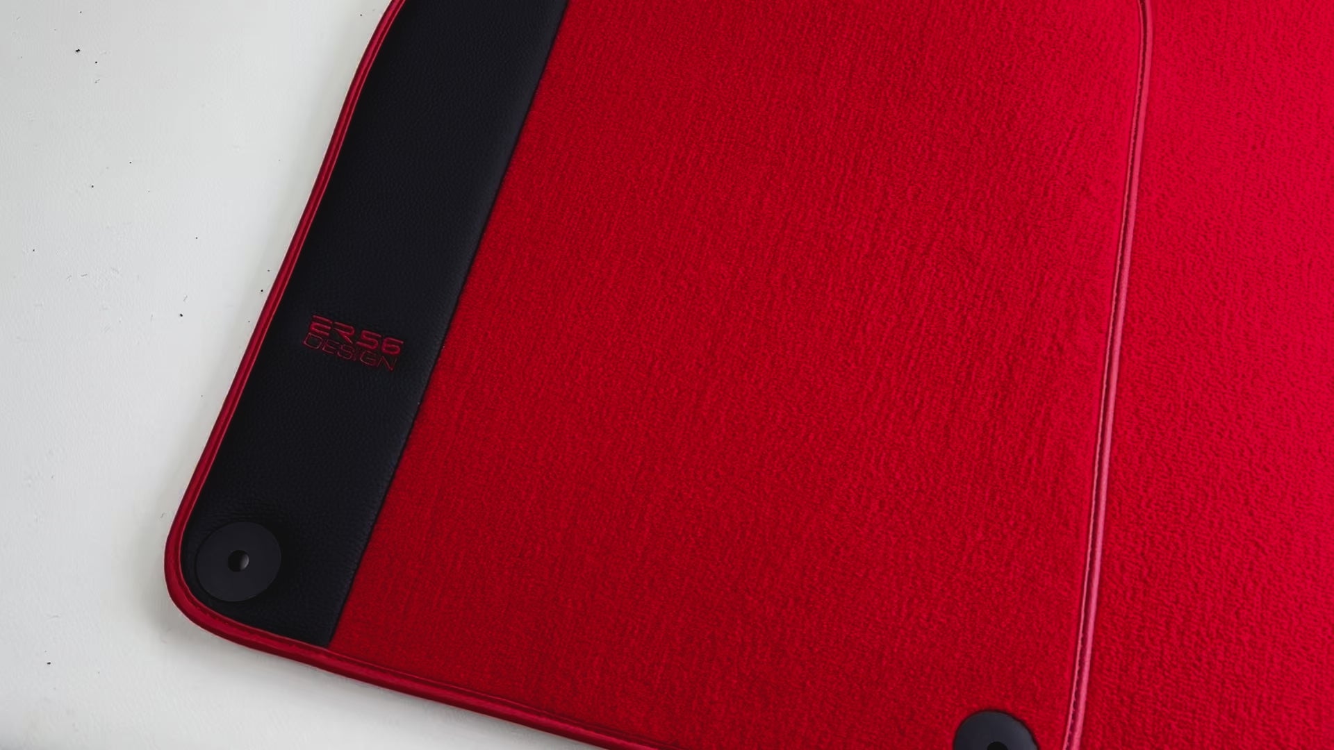 Tapis de voiture rouges pour Porsche 986 Boxster (1996-2004) avec cuir - AutoWin