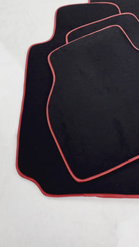 Tapis de voiture noirs pour BMW Série 7 E38 (1994-2001)