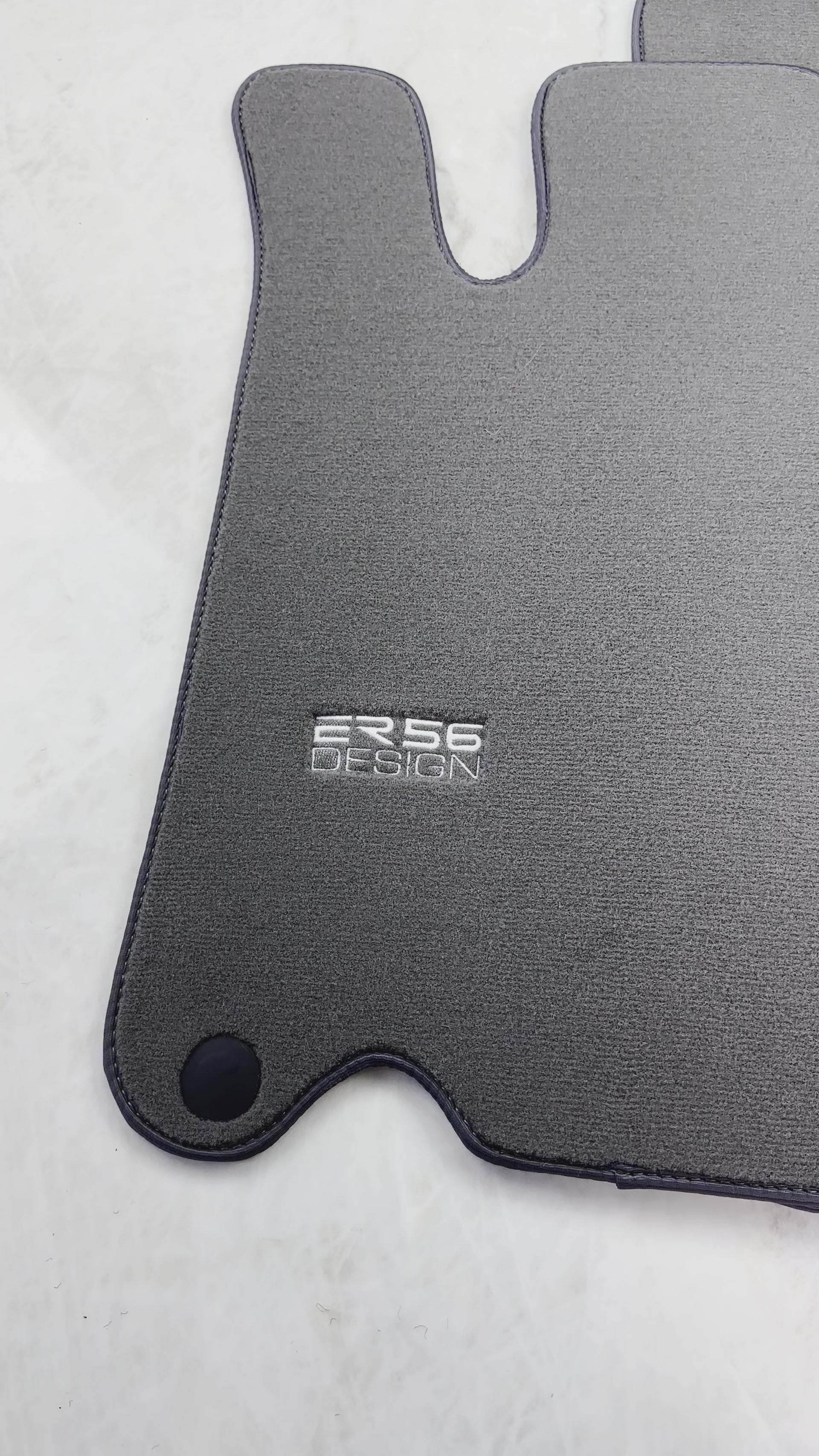 Tapis de voiture gris pour Mercedes-Benz SL-Class R230 (2001-2012) | Design ER56 - AutoWin