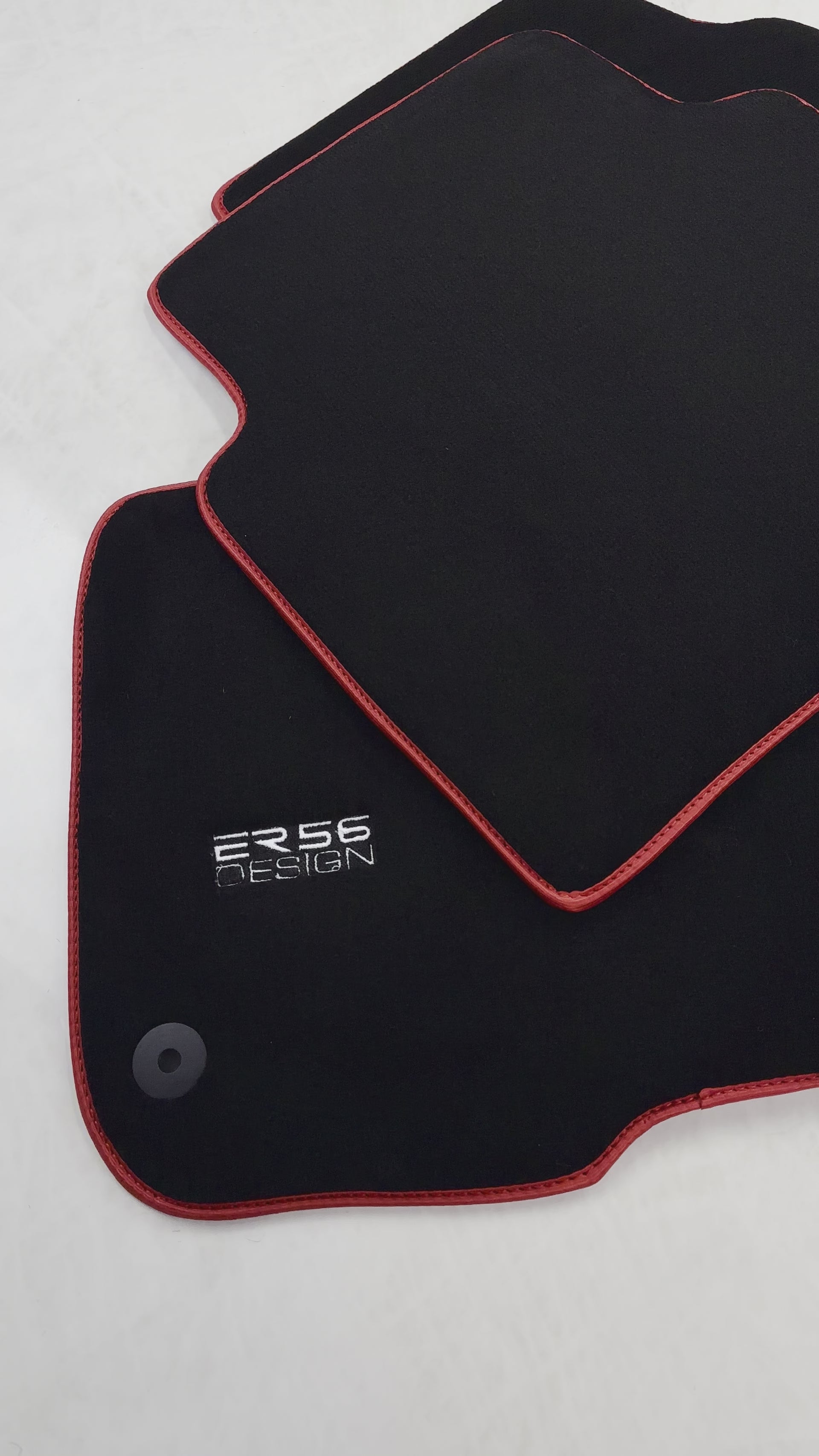 Tapis de voiture noirs pour Honda CR-V (2017-2022) Design ER56 - ER56 Design