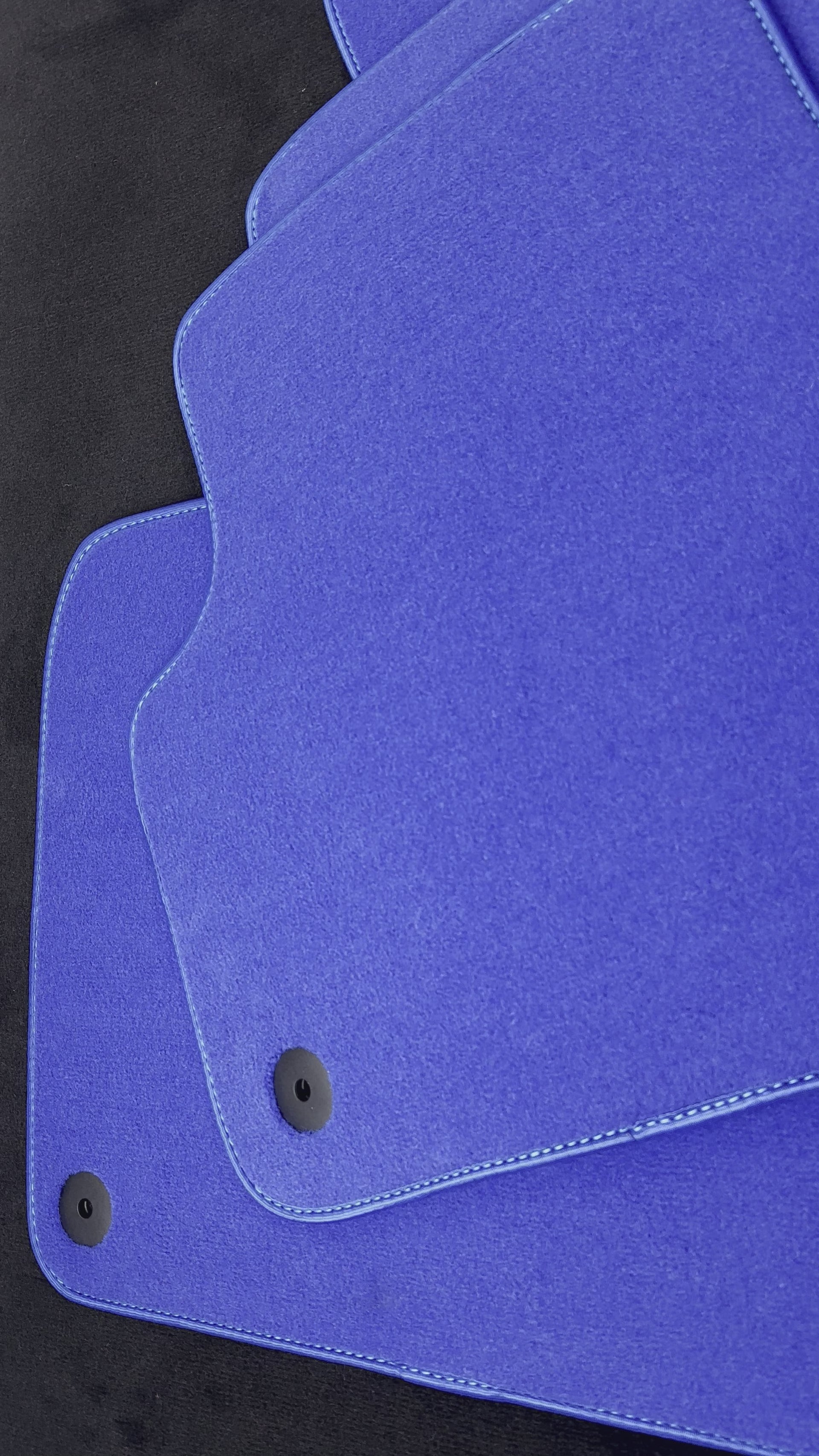 Blaue Fußmatten für Bentley Bentayga (2015–2023). - AutoWin