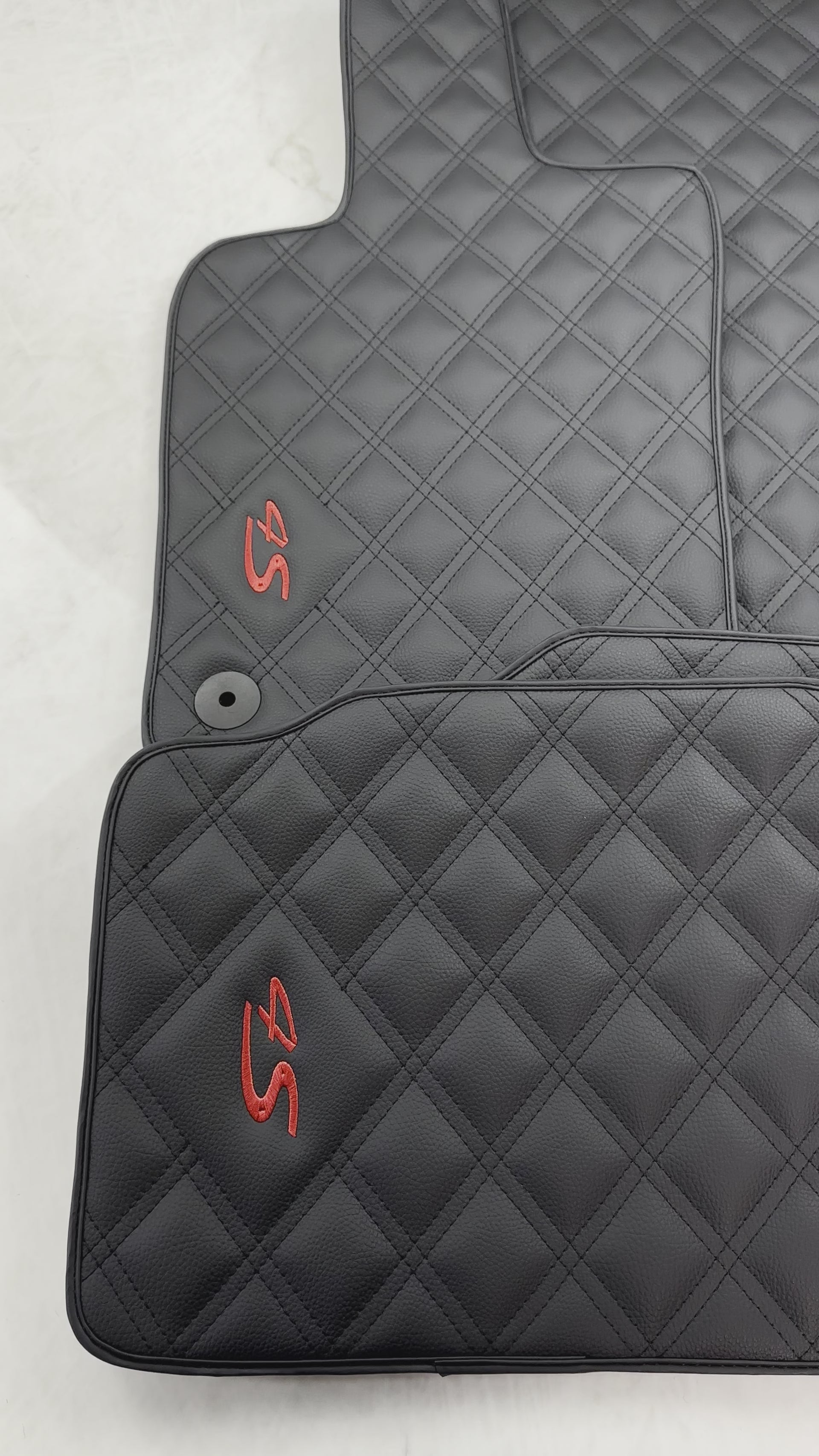 Tapis de voiture en cuir pour Porsche Panamera 4S 971 (2017-2023) - AutoWin