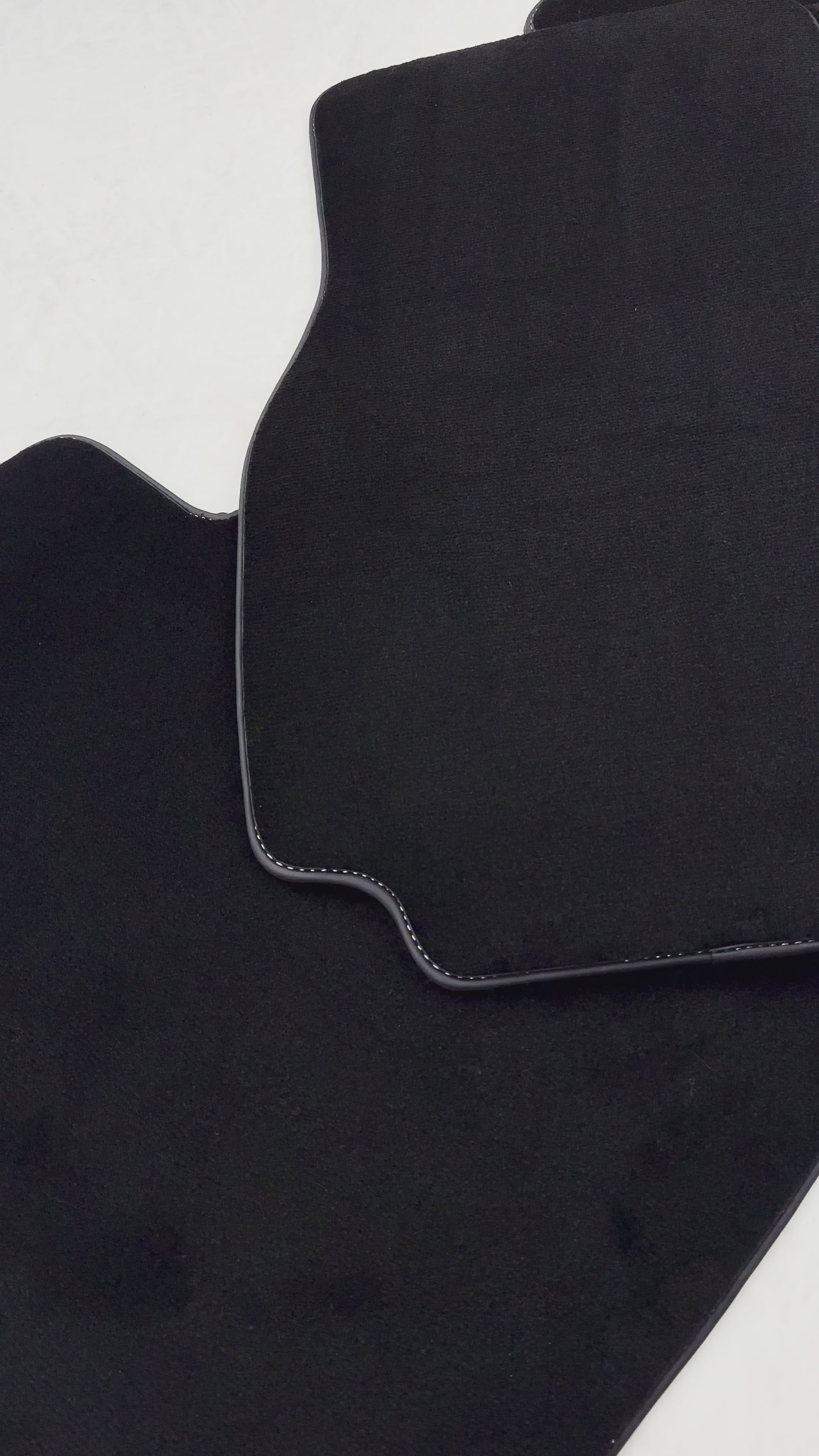 Tapis de voiture noir pour Nissan Patrol (1988-1998) - AutoWin