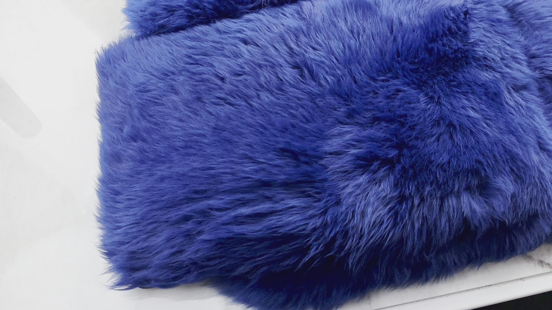 Marineblaue Schaffell-Fußmatten für Rolls Royce Cullinan RR31 (2018-2025) | ER56 Design - ER56 Design