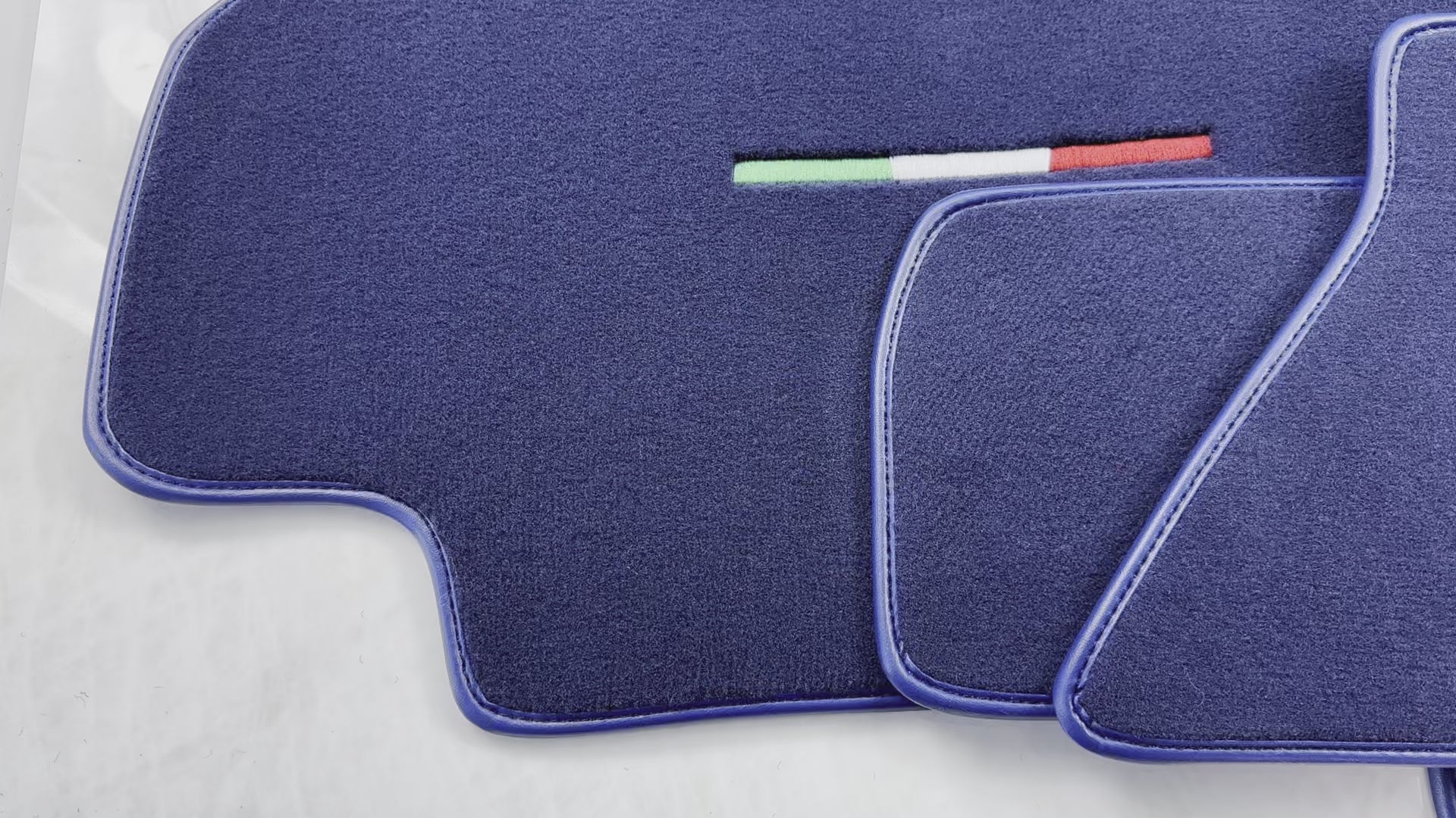 Tapis de voiture bleu foncé pour Ferrari 512 TR 1992-1994 - AutoWin