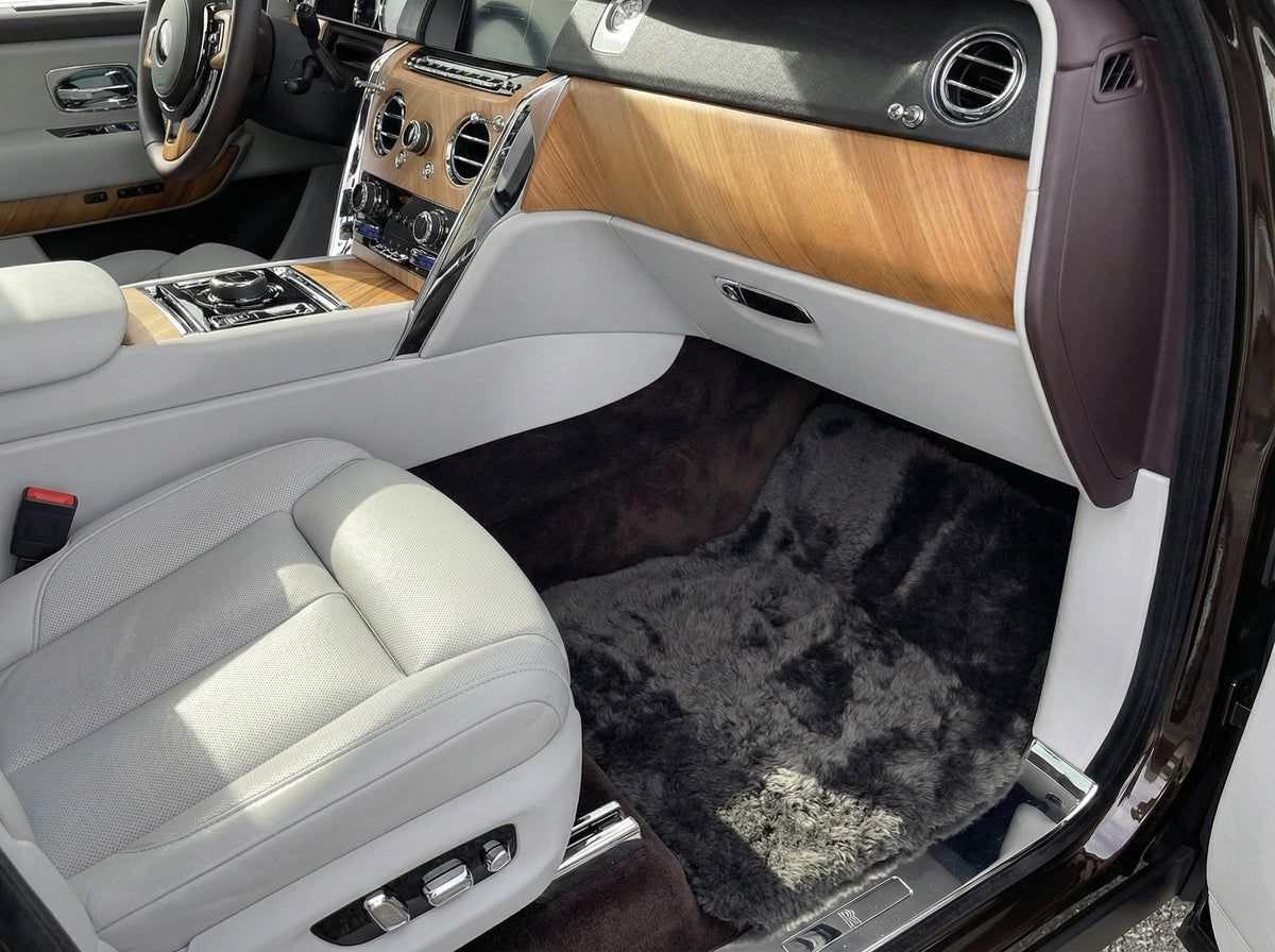 Interior look of floor mats for Sheepskin Floor Mats For Rolls Royce Cullinan Rr31 2018-2025 Er56 Design Brand