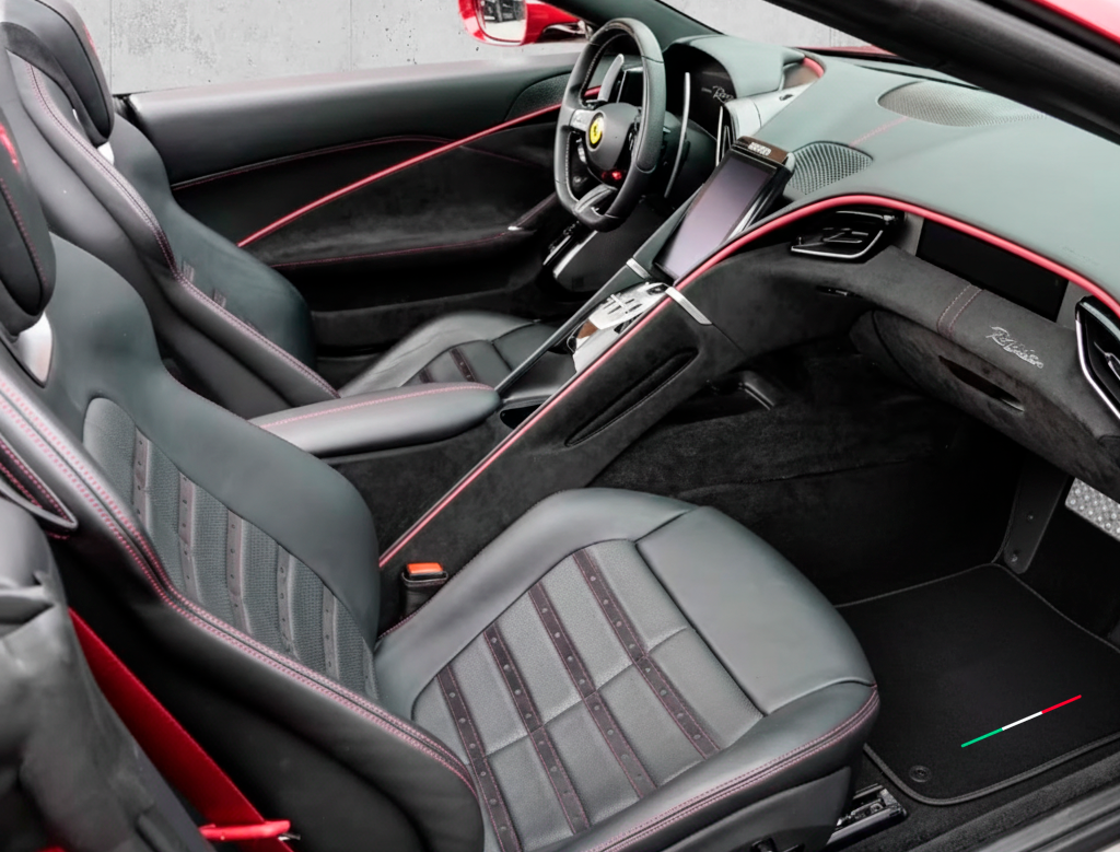 Tapis de voiture noirs pour Ferrari Roma (2021-2024)