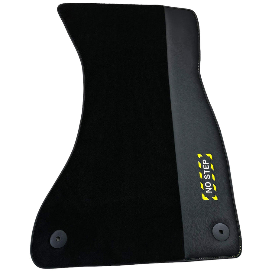Black Floor Mats for Audi Q7 4L (2006-2015) | Fighter Jet Edition - AutoWin