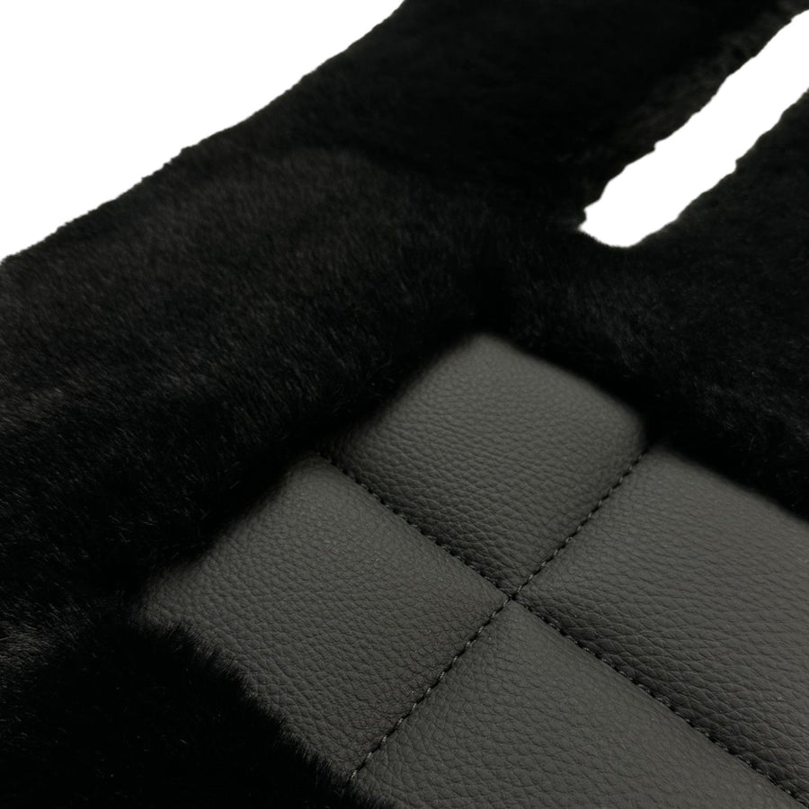 Black Sheepskin Floor Mats For Mercedes Benz CL-Class C216 Coupe (2006-2013) | ER56 Design - AutoWin