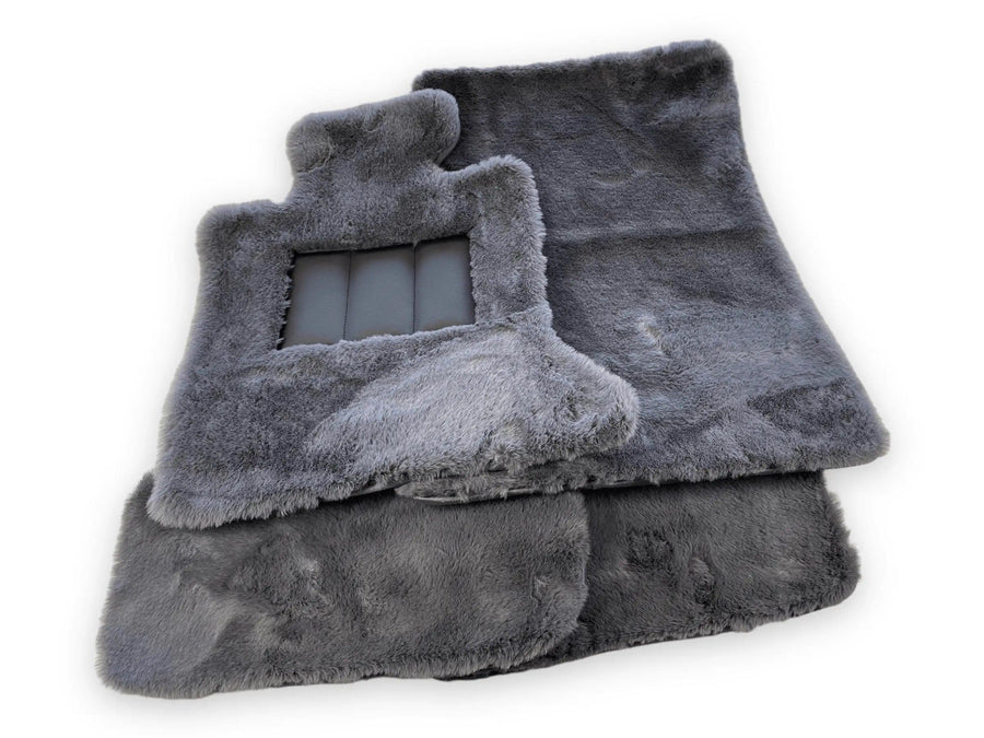 Dark Gray Sheepskin Floor Mats For Bentley Mulsanne (2010-2020) Design Brand - AutoWin