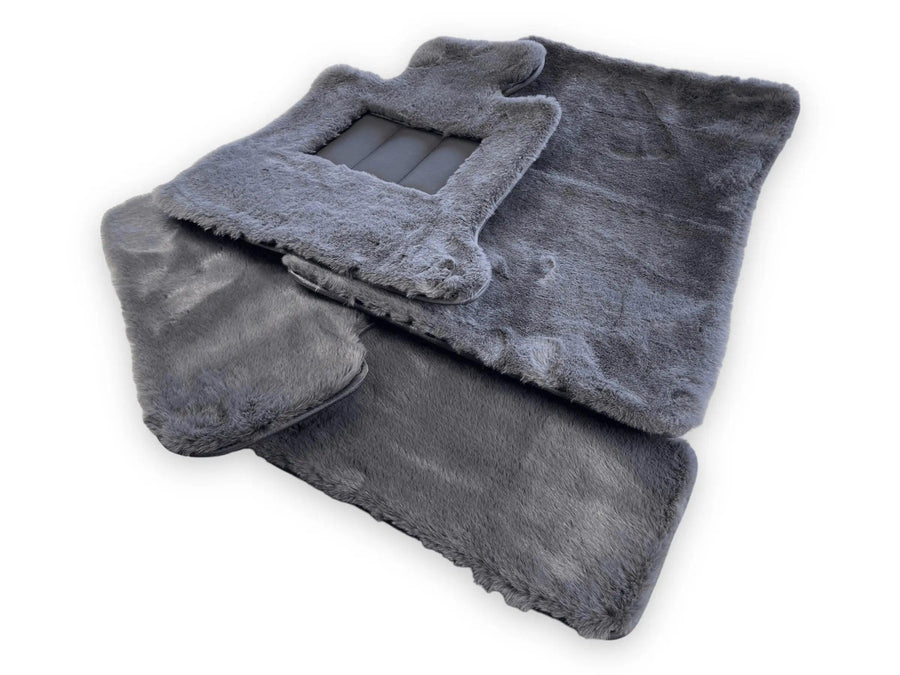 Dark Gray Sheepskin Floor Mats For Bentley Mulsanne (2010-2020) Design Brand - AutoWin