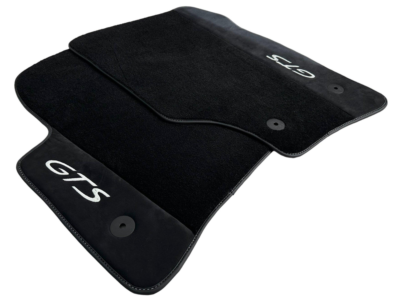 Floor Mats for Porsche Cayenne 2003-2010 GTS - AutoWin