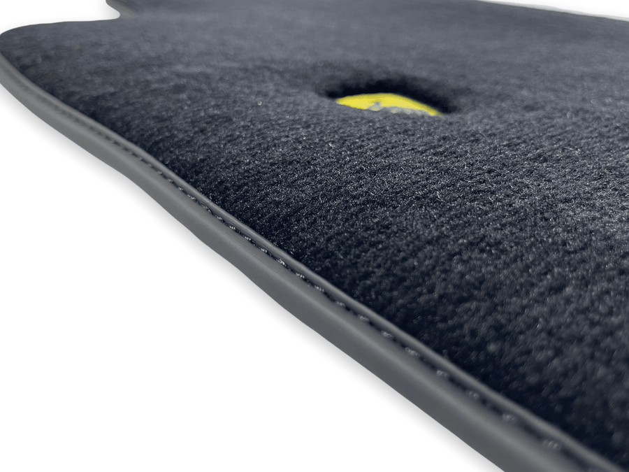 Floor Mats For Volvo 240 (1974-1993) - AutoWin