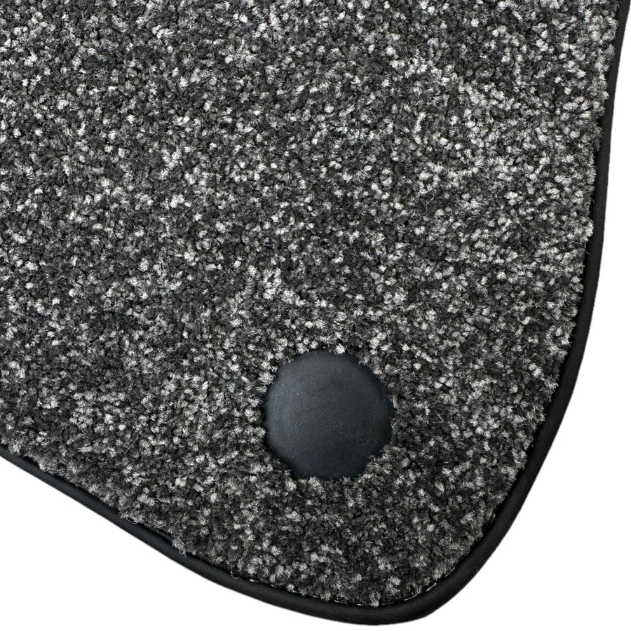 Gray Luxury Floor Mats For Mercedes Benz E-Class W124 Sedan (1985-1995) | ER56 Design - AutoWin